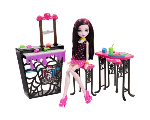Кукла Mattel Monster High Beast Bites Cafe Draculaura Doll & Playset