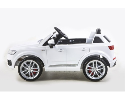 Электромобиль AUDI Q7
