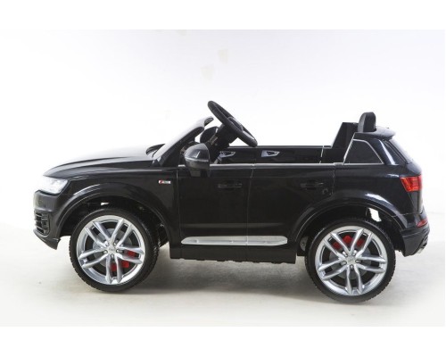 Электромобиль AUDI Q7